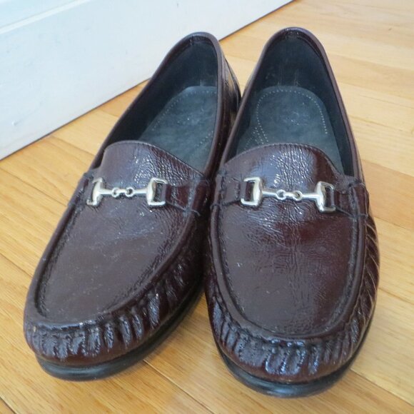 Women's Brown SAS Penny Loafers Wedges Slip On Shoes Size 10 M EUC - Picture 1 of 14